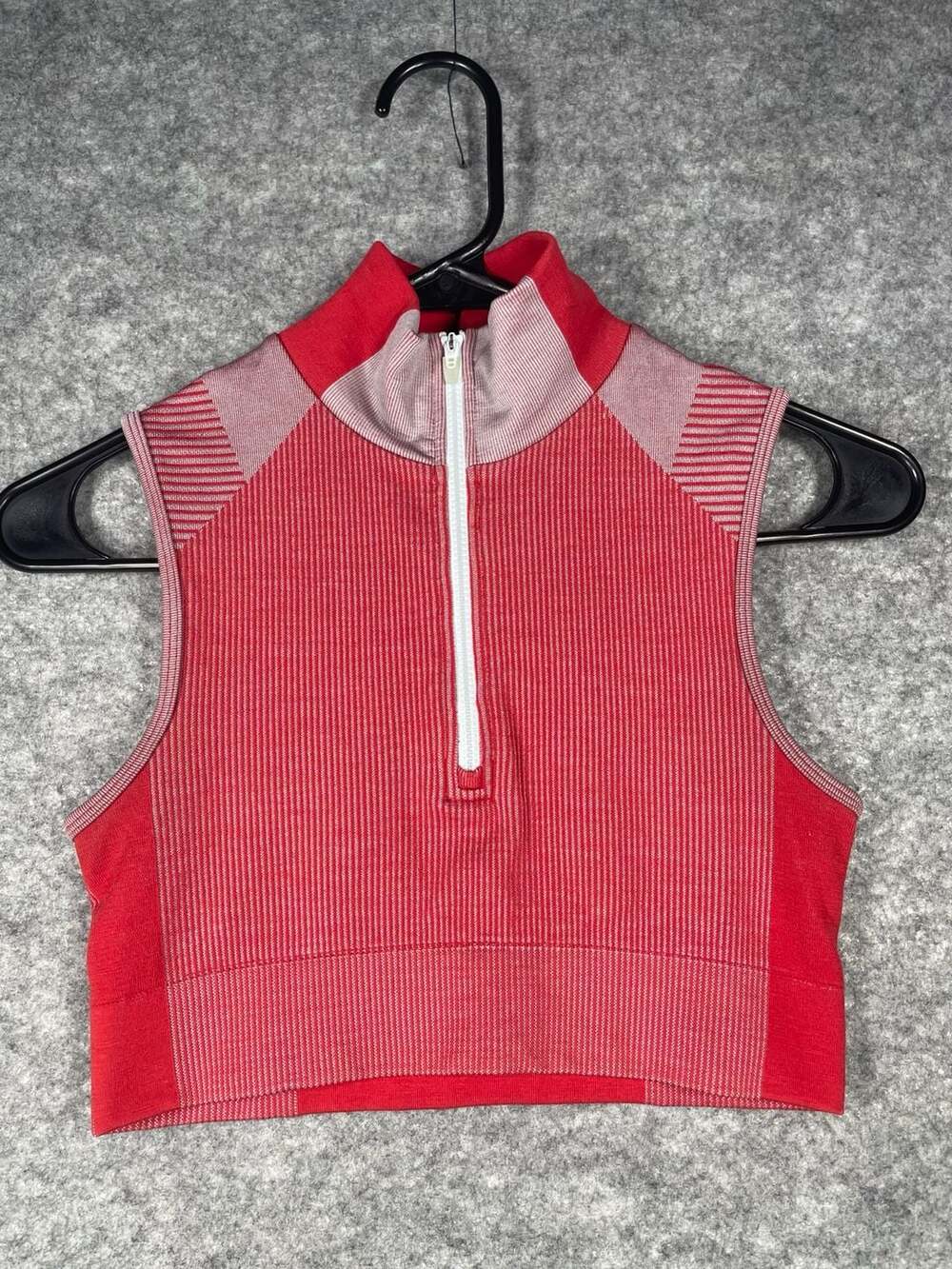 Adidas Y-3 Women Classic Seamless Knit Sport Cropped Top Red Size 32/ XS